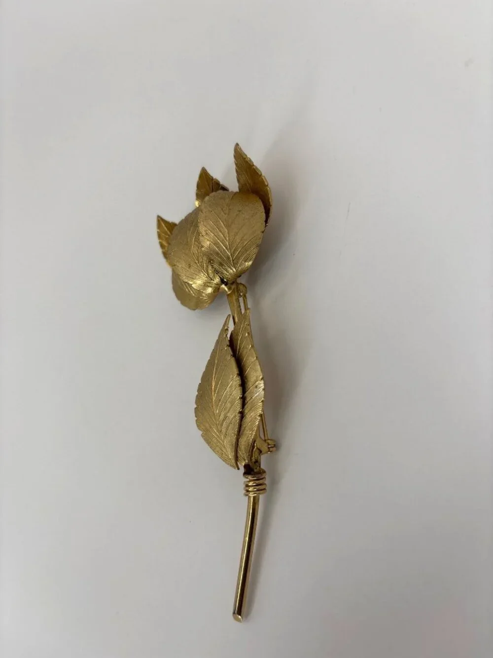Coro Vintage Large 3D Leaf Stem Metal Gold Tone 4